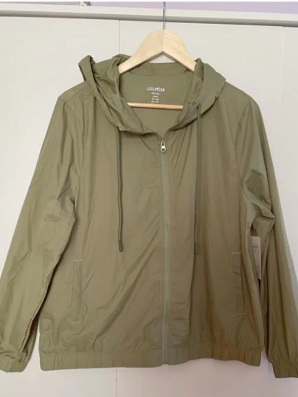 Women’s Olive 2-Piece Windbreaker Set | Hooded Zip Jacket & Dolphin Shorts